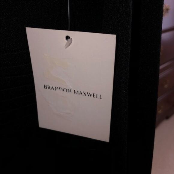 Brandon Maxwell Pebble Crepe One Shoulder Top 10 NWT - Picture 9 of 11